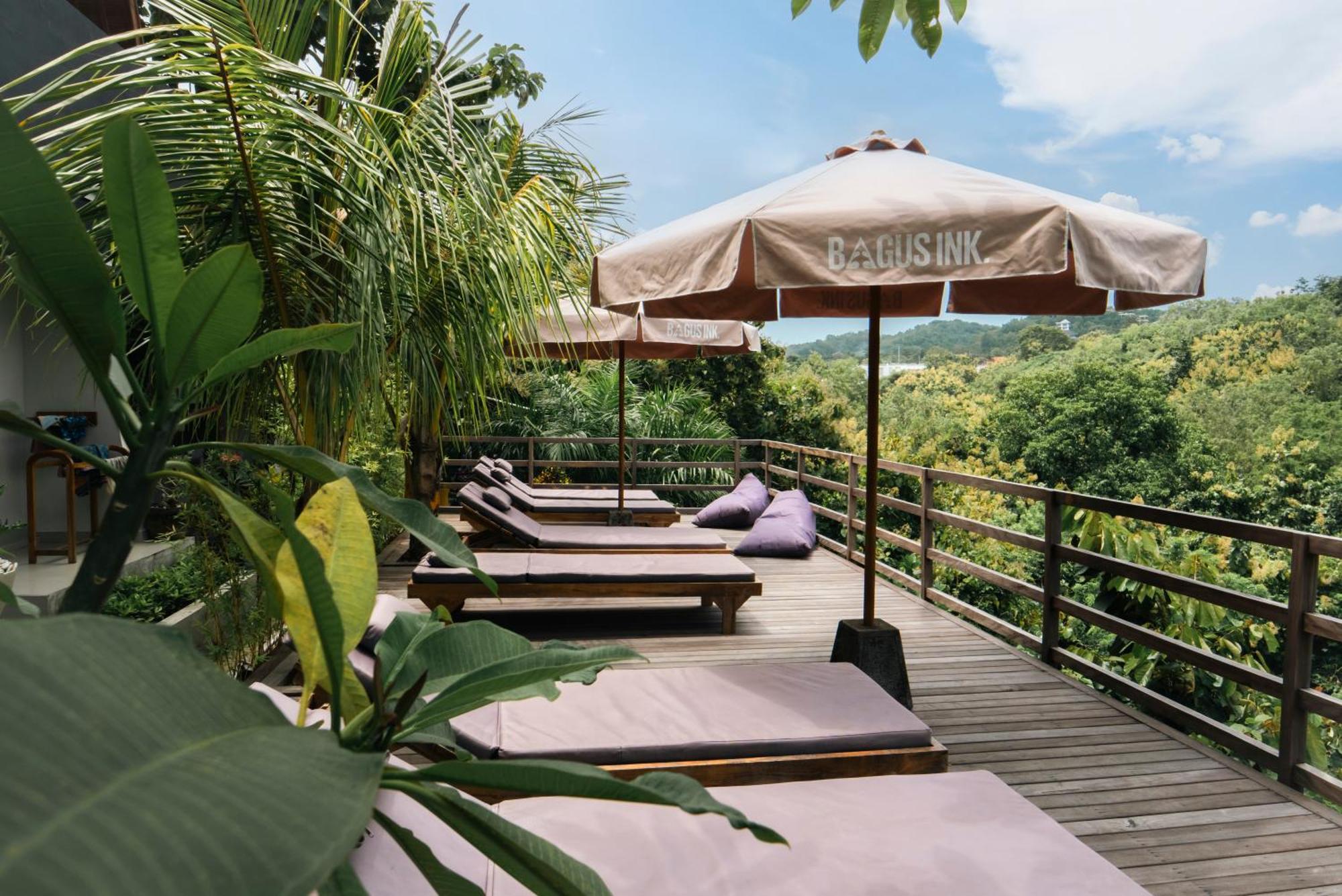 Bagus Ink Surf Camp Vandrerhjem Uluwatu Eksteriør bilde