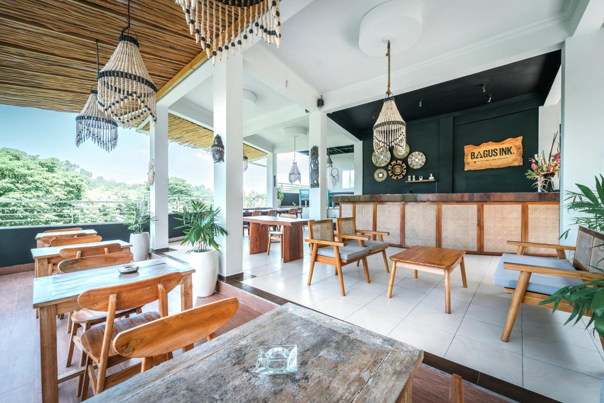 Bagus Ink Surf Camp Vandrerhjem Uluwatu Eksteriør bilde